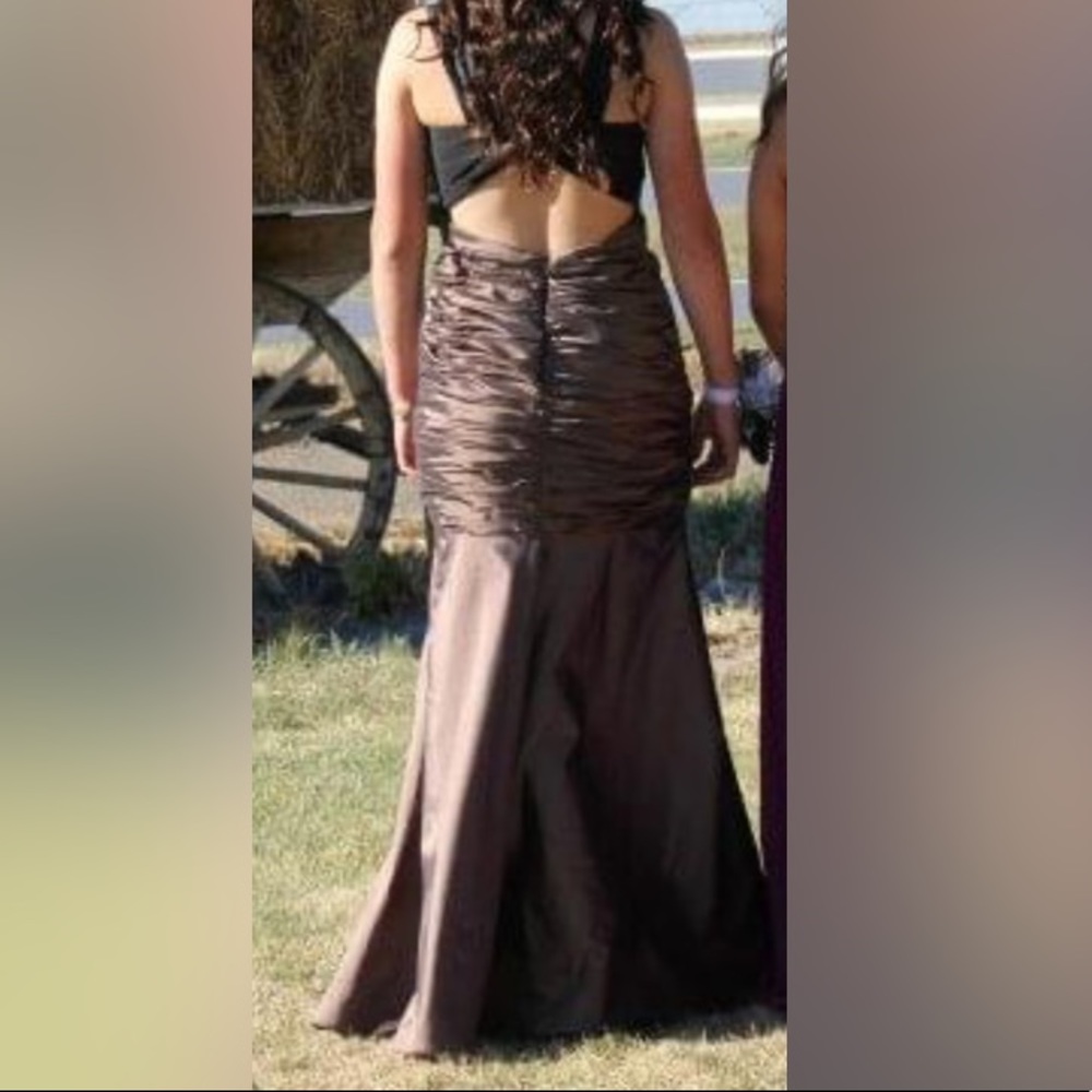 Formal Prom Dress - Picture 6 of 7
